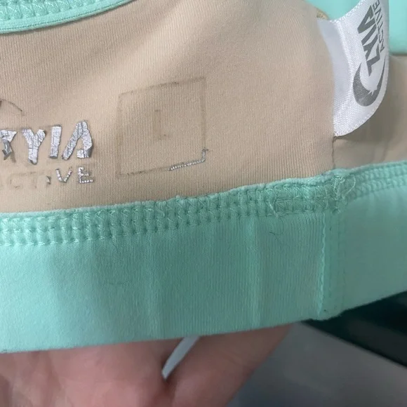 ZYIA Grid Bra - Picture 3 of 4